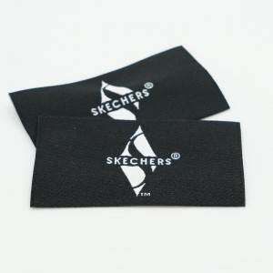 Nagykereskedelmi ruhadarabok egyedi logóval ruházati címkék ruhadarab pamut márka címkék ruházat szövött címkék Környezetbarát